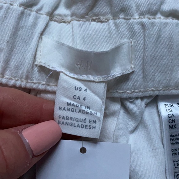 Off white wide legged cargo pants H&M - Picture 2 of 3